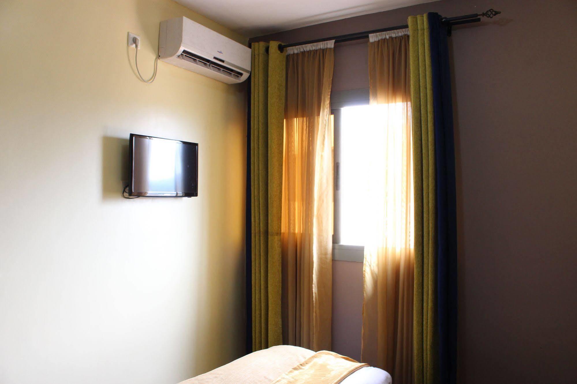 Prestige Hotel Yaoundé Extérieur photo